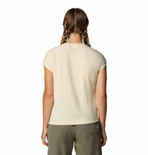 Load image into Gallery viewer, Columbia Women's Boundless Trek Short Sleeve Tee