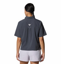 Muat gambar ke Galeri viewer, Columbia Women's Wild Cast Short Sleeve Shirt