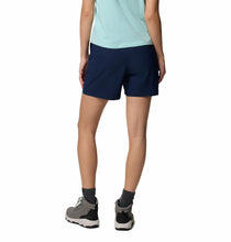 Load image into Gallery viewer, Columbia Women's Leslie Falls Shorts II