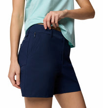 Load image into Gallery viewer, Columbia Women's Leslie Falls Shorts II