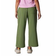 Load image into Gallery viewer, Columbia Women's Boundless Beauty Capri