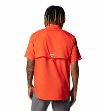 Muat gambar ke Galeri viewer, Columbia Men&#39;s Blood And Guts 4 Woven Shirt
