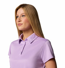Muat gambar ke Galeri viewer, Columbia Women&#39;s Tidal Tee Short Sleeve Polo
