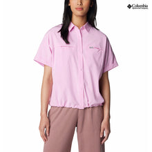 Load image into Gallery viewer, Columbia Women&#39;s Boundless Trek Short Sleeve Button Up
