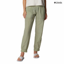 Muat gambar ke Galeri viewer, Columbia Women&#39;s Boundless Trek Jogger
