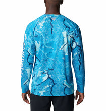 Muat gambar ke Galeri viewer, Columbia Men&#39;s Super Terminal Tackle Long Sleeve
