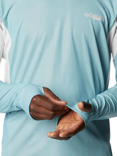Load image into Gallery viewer, MEN&#39;S  TITAN PASS SUN  LONG SLEEVE TEE
