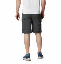 Muat gambar ke Galeri viewer, MEN&#39;S SILVER RIDGE CARGO SHORT
