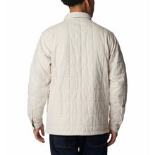 Muat gambar ke Galeri viewer, Men&#39;s Landroamer Quilted Shirt Jacket
